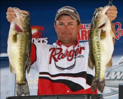 Dragging a jig and a Carolina rig gave Jeremy Guidry what he needed to move into second. 