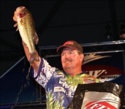 David Fritts caught a 21-pound, 3-ounce bag Saturday and moved up one spot to third.