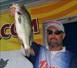 Top pro Tom Belinda put his faith in a jig patterned to resemble local forage.