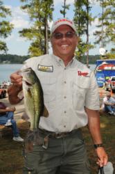 Patrick Roy of Syracuse, N.Y., shows off his winning bass from Chickamauga on day three.
