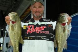On the strength of a total catch of 13 pounds, 12-ounces, veteran pro Bobby Barrack of Oakley, Calif., finished the day in third place on Lake Roosevelt.
