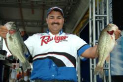 Pro Bret Gouvea of Redding, Calif., took 10th place after the first day of FLW Series competition on Lake Roosevelt.