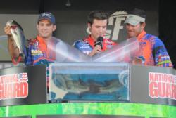 Travis Gates and Dennis Croyle laid claim to the second place spot for the University of Florida with 15-4.