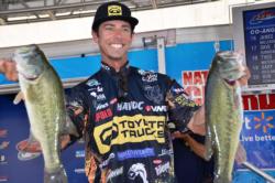 Michael Iaconelli of Pittsgrove, N.J., remained on the heels of the top contenders after finishing in third place overall during the first day of FLW Tour competition on the Potomac.