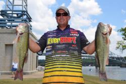 Using a catch of 35 pounds, 1 ounce, Randall Tharp of Gardendale, Ala., finished the day in fourth place overall on Pickwick Lake.