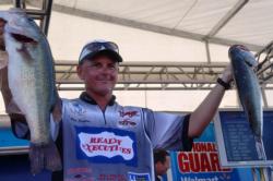 On the strength of a 71-pound, 7-ounce catch, Robbie Dodson of Harrison, Ark., took home third place overall at the FLW Tour Pickwick Lake event.