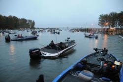 EverStart Championship anglers faced a rainy morning at the day-one takeoff.