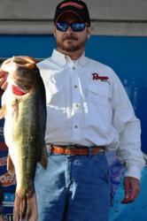 Kevin Gordon of Aiken, S.C., used a total catch of 25 pounds, 2 ounces to grab the runner-up position heading into Saturday's all-important co-angler finals.