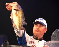 Using a total catch of 66 pounds, 1 ounce, Todd Auten of Lake Wylie, S.C., finished the Lake Hartwell event in fourth place overall.