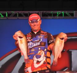 Dave Lefebre weighed in the biggest limit of the event -- 23-15 -- to jump into second place on day three.