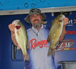 A mixed bag of largemouth and smallmouth kept Tom Belinda in the cut for the day-three finale.