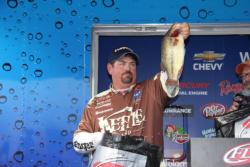 Kettle Brand pro Dan Morehead moved up to fourth on day three.