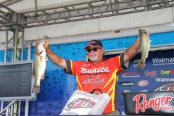 When his shallow bite fizzled,  fourth-place pro Michael Williamson moved out to deeper lily pads. 
