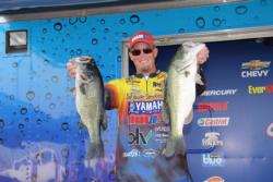 Fifth-place pro Keith Combs made a big move up from 15th on day two.