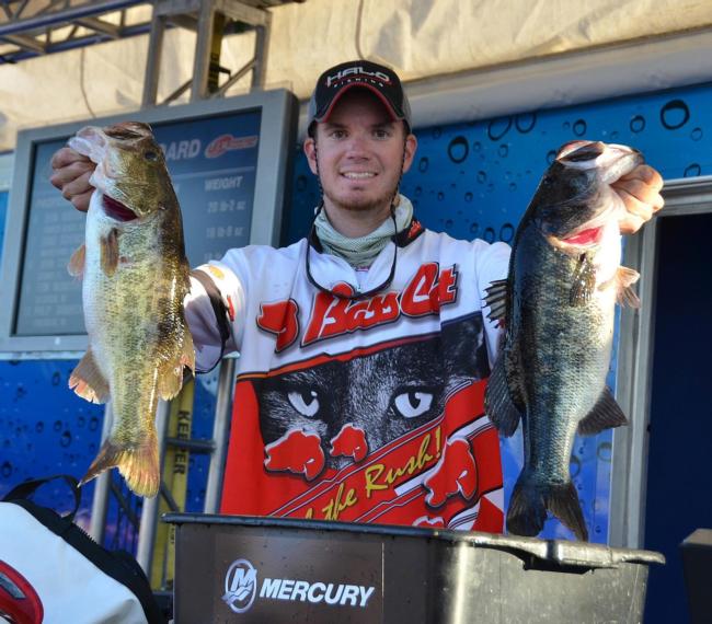 New Jersey pro Adrian Avena sits in fifth place after catching 21 pounds, 2 ounces on day one.