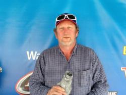 Co-angler Doug Ramsey of Somerset, Ky., won the April 6 Mountain Division event on Lake Cumberland with four bass weighing 10 pounds, 2 ounces. For his efforts, Ramsey took home over $2,300 in prize money. 