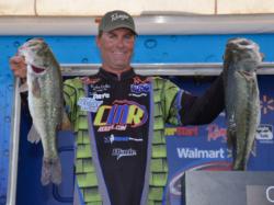 Sitting in fifth place with 19 pounds, 15 ounces is Knoxville, Tenn., pro Brandon Coulter.