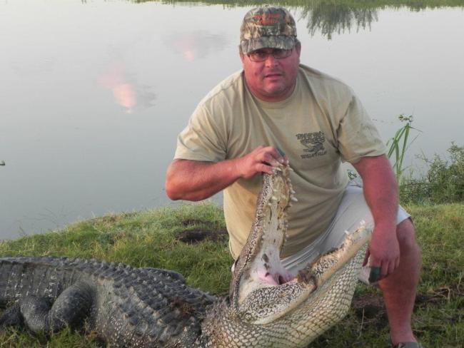 Swamp People star Troy Broussard has learned to balance gator hunting and fishing on the EverStart Series circuit.