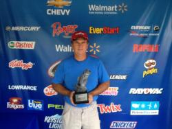 Co-angler Allan Stephens of Florence, Ky., won the July 27 Hoosier Division event on the Ohio River with a limit weighing 7 pounds, 9 ounces. Stephens walked away with more than $1,800 for his efforts. 