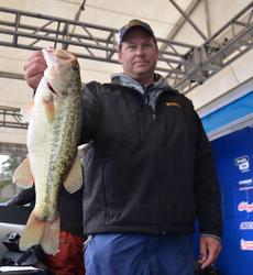 Co-angler David Redington sits in second after day one with his catch of 13-11.