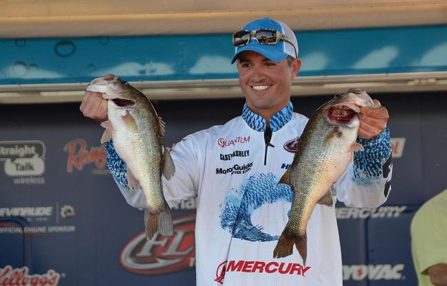 Pro leader Casey Ashley caught a 15-pound, 7-ounce limit Saturday and increased his lead to over 9 pounds with one day of competition remaining.
