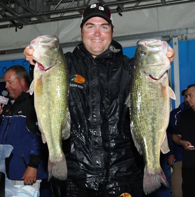 Michael Neal is in fourth place after day one with 23 pounds.