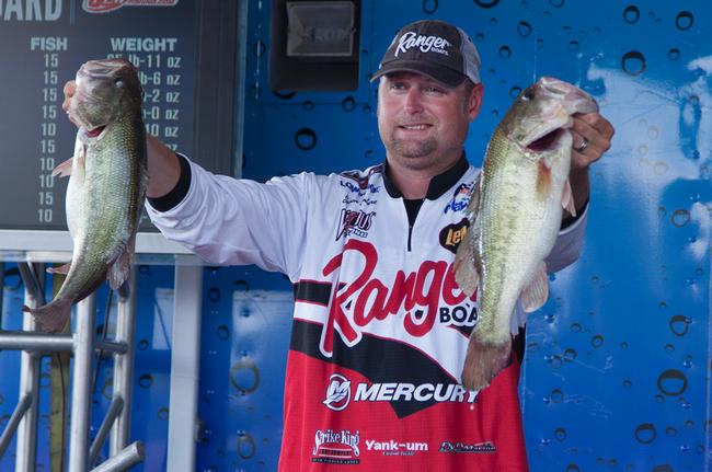 Jason Lambert struggled through much of the first part of the day in round three, but he was fishing for big bites and they came in the afternoon.