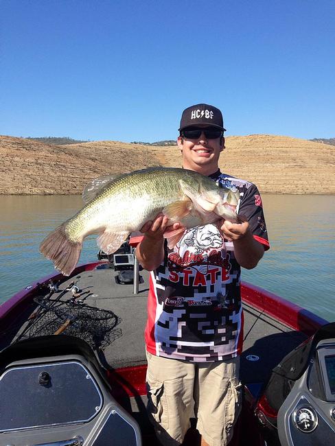 Jeremy Pitts lands a 12 pounds monster to help his team win the Western Conference Event on Lake Melones.