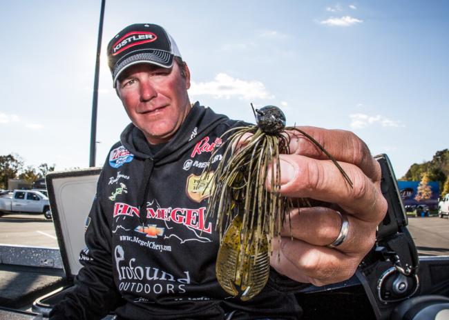 Randy Haynes tossed an umbrella rig on the final day of the Rayovac FLW Series Championship on Wheeler Lake, but he did most of his damage early on with a 1-ounce Swampers Lures football jig paired with a Klone Plastics Crawsome.