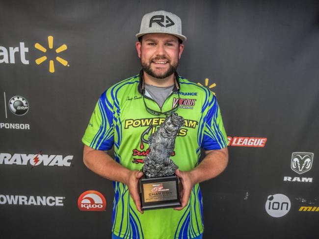 Co-angler Craig Smith of Knoxville, Tenn., won the May 9 Volunteer Division event on South Holston with a 12-pound, 12-ounce limit to earn over $1,700.
