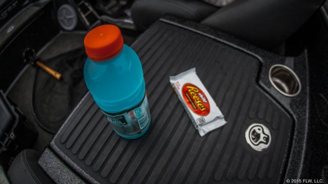 After working a pocket, Batts paused for the breakfast of champions - Gatorade and white chocolate Reese's. 