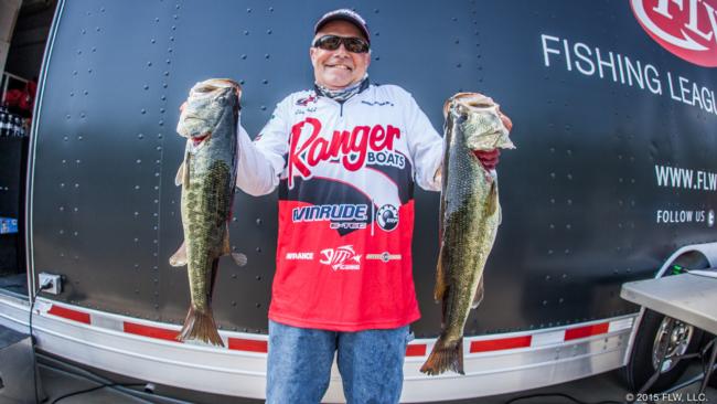 West Virginian Daniel Welch broke up the domination by Georgia anglers and sits in third with 19-15 after day one. 