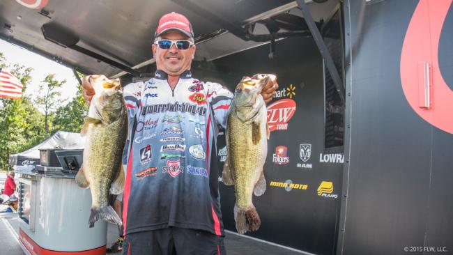 Troy Morrow seems to have a thing for tidal waters this year. He caught 15-6 and is in second after the first day. 