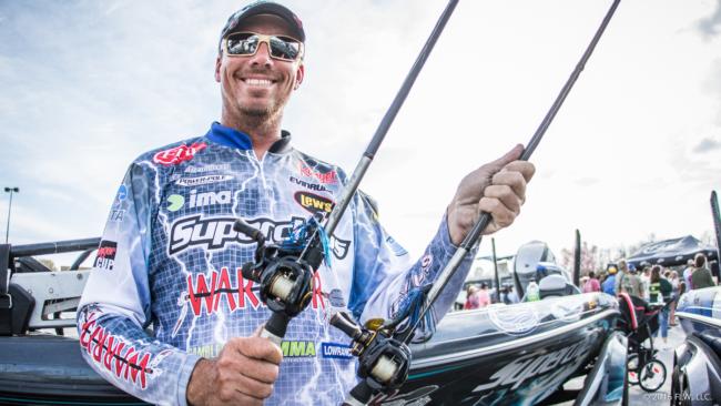 3. If Glenn Browne makes the top 10, you can almost guarantee he did it with a Lew's flipping stick in his hand with a jig on the end of the line. Browne primarily flipped mats this week with a homemade black and blue jig and Zoom Big Salty Chunk trailer. He also flipped a 1-ounce Reins TG Punch Shot tungsten sinker with a black and blue skirt and Gambler Why Not trailer. 