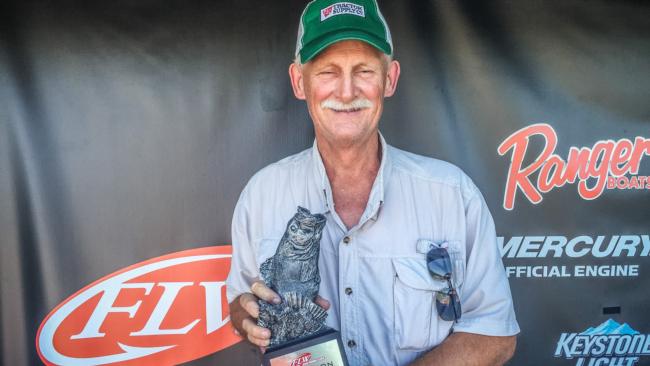 Co-angler Gary Day of Auburndale, Fla., won the April 23 Arkie Division event on DeGray Lake with a 7-pound, 5-ounce limit to win over $1,700.