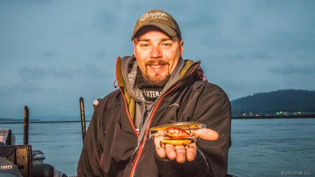 Alex Davis used a trio of baits, including a Jackall Squad Minnow 128 in super shad, a Jackall Jaco 58 in red crawdad and a Jackall Muscle Deep 7 in red crawdad.